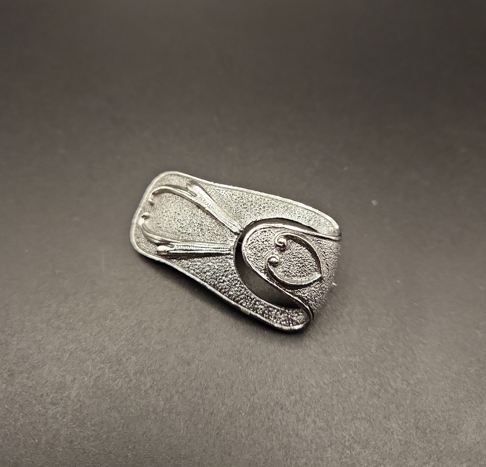 Sarah Coventry Brooch Silver Tone 1973
